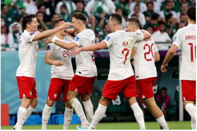 Polonya, Suudi Arabistan'ı devirdi