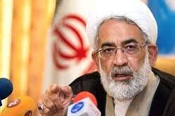 İran'dan zorunlu başörtüsü üzerine yasal düzenleme