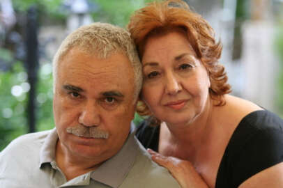 "Önüne gelen tiyatrocu oldu!"