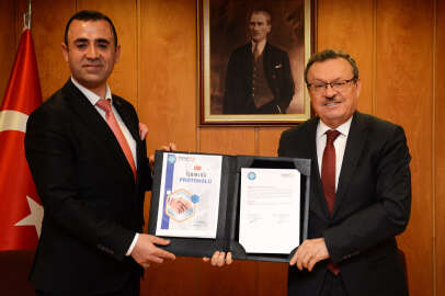 BUÜ ve TÜYAFED’den yazılımda işbirliği