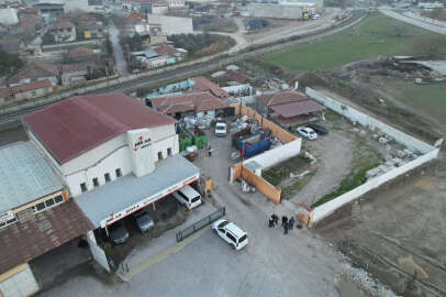 Fıkra gibi: Boş arazilere bina inşa edip, yıllarca kira aldı!