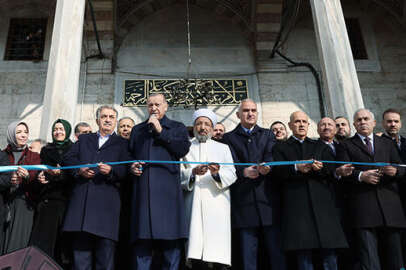 Cumhurbaşkanı Erdoğan, İstanbul'da cami açılışı yaptı