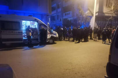 İzmir’de sır ölüm: 18 yaşındaki genç sokak ortasında ölü bulundu