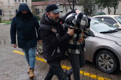 Eski uzman çavuşlar 139 bin 842 adet uyuşturucu hapla!..