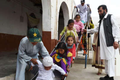 Pakistanlı doktor 60. çocuğunu kucağına aldı: 3 eşi var!