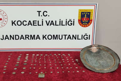 Aracında 107 sikkeyle yakayı ele verdi!