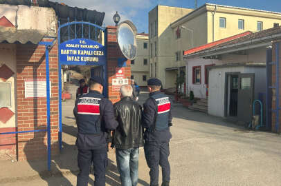 Çocuğa cinsel istismar şüphelisi jandarmadan kaçamadı!