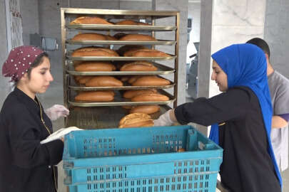 Öğrenciler kendi ekmeklerini pişirecek!
