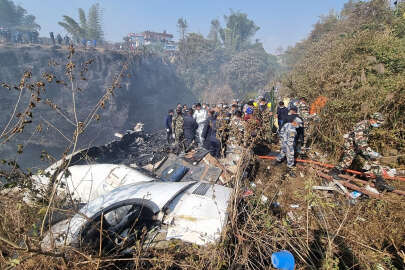 Nepal'de düşen yolcu uçağında can kaybı artıyor!