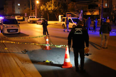 Tartıştığı kişiye kurşun yağdırdı, yoldan geçen vatandaş!..