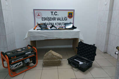 Jandarma ekiplerinden kaçak kazıya suçüstü