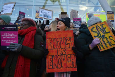 İngiltere’de hemşirelerden 2 günlük grev