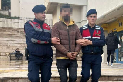 Karşılıksız çek dolandırıcısı yakayı ele verdi!