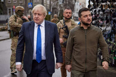 Johnson: Bu savaşı bitirmenin tek yolu Ukrayna'nın...