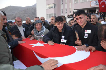 Şırnak’ta şehit olan güvenlik korucusuna son görev