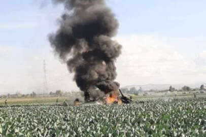 Askeri helikopter düştü: 3 ölü