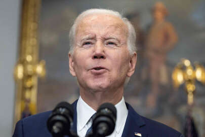 Biden, ABD'deki Hong Kongluların vize süresini 2 yıl uzattı