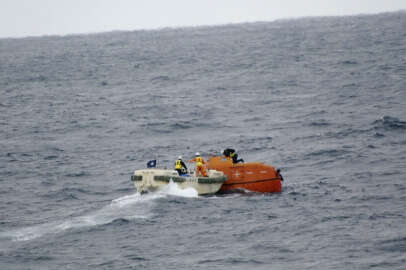 Japonya'da batan gemide bilanço artıyor: 8 ölü