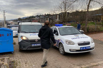 Kız arkadaşına kiralık araçta dehşeti yaşattı