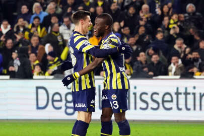 Fenerbahçe, Valencia ile fark attı!