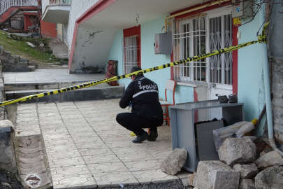 Boşanma aşamasındaki eşinin evini bastı!