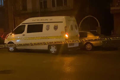 Abisini ve kuzenini pompalı tüfekle vurdu!