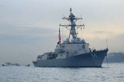 ABD savaş gemisi İstanbul Boğazı'nda!