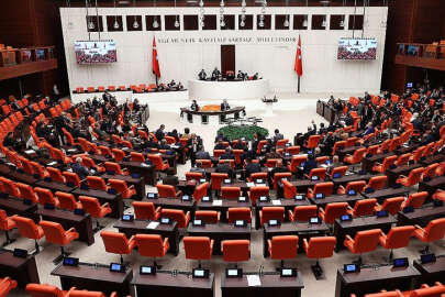 EYT'de son viraj: Milyonların gözü kulağı Meclis'te!