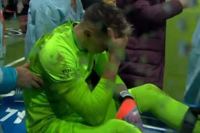 Galatasaray'da şok: Fernando Muslera sedyeyle çıktı!