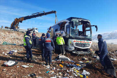 Vali açıklama yaptı: Katliam gibi otobüs kazasının nedeni!..