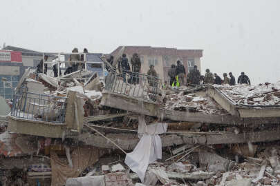 AFAD açıkladı: Depremin büyüklüğü 7,4 değil!