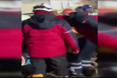 Günün kahramanı: Sela bebek ağladı, ailesini kurtardı!