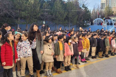 Okullarda ders başı: 71 ilde zil çaldı!