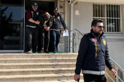 Polis görünümlü dolandırıcı suçüstü