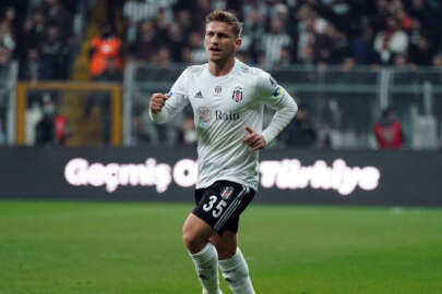 Beşiktaş’ta 17’lik Semih ilk kez forma giydi!