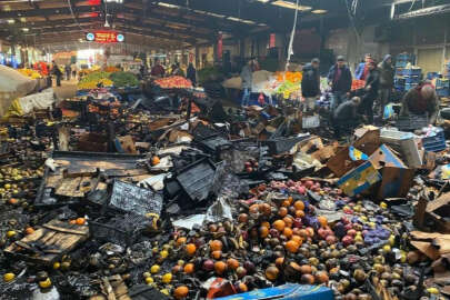 Pazar yerinde korkutan yangın 