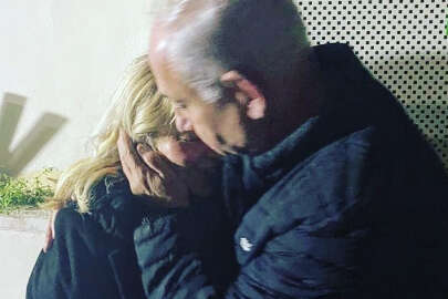 Başbakan'ın eşi gösteriler sırasında kuaförde mahsur kaldı!