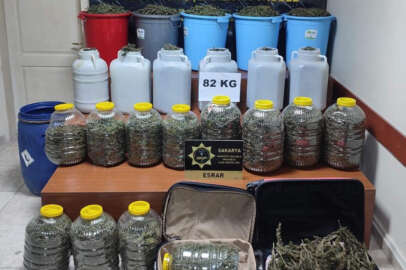 82 kilogram uyuşturucu ile yakalandılar!