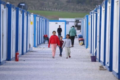 AFAD kurulan çadır ve konteyner sayısını açıkladı