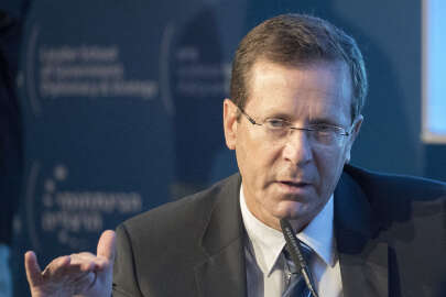 İsrail'de Herzog'dan yargı reformu için uzlaşı sinyali