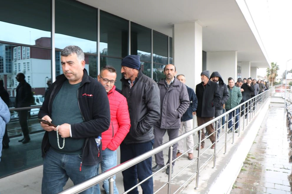 SGK binalarında EYT yoğunluğu