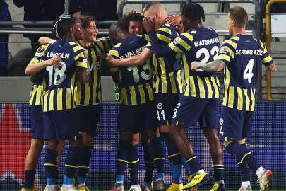 Fenerbahçe'nin, Sevilla maçı kamp kadrosu belli oldu