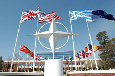 NATO'da üçlü müzakereler yeniden başlıyor