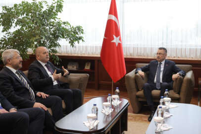 Fuat Oktay, Anavatan Partisi lideri Çelebi ile görüştü