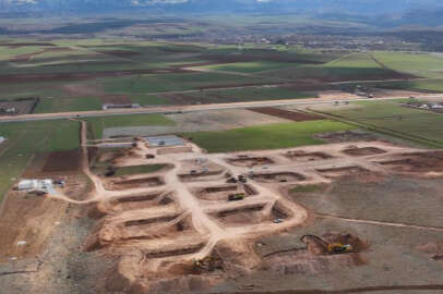  Afşin’de TOKİ temelleri hızla atılıyor