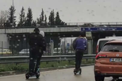 Bursa'da gençlerin tehlikeli scooter yolculuğu