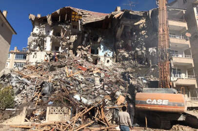 Elazığ’da ağır hasarlı bina sayısı 7 bini geçti   