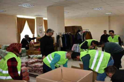 İznik'ten afet bölgesine destekler sürüyor