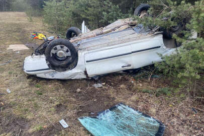 Otomobil takla attı: 1 ölü, 2 yaralı