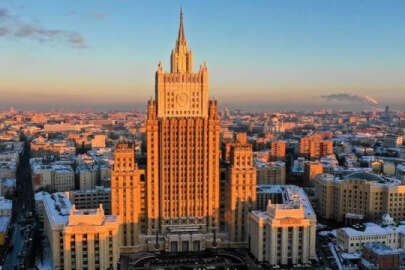 Moskova'daki Suriye toplantısı ertelendi